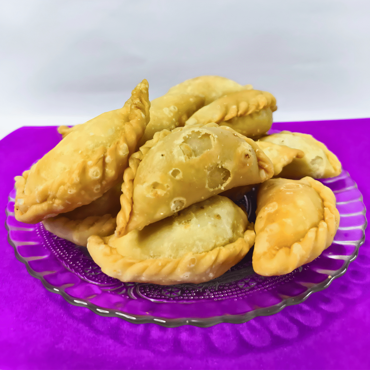 Bihari Andaj Traditional Snacks Pack of 7 – Handmade Gujiya, Thekua, Sakarpara, Namkeen & More | Authentic Bihari Taste | 100% Fresh & Homemade - Image 5